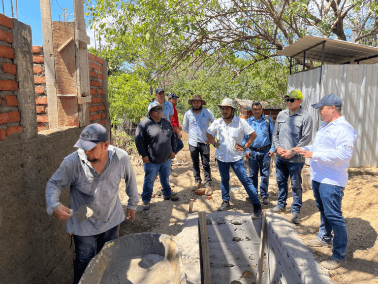 Fortaleciendo Capacidades para una Gestión Eficiente del Agua y Saneamiento