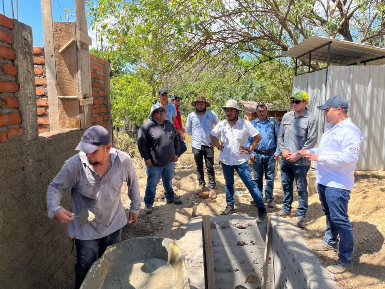 Fortaleciendo Capacidades para una Gestión Eficiente del Agua y Saneamiento