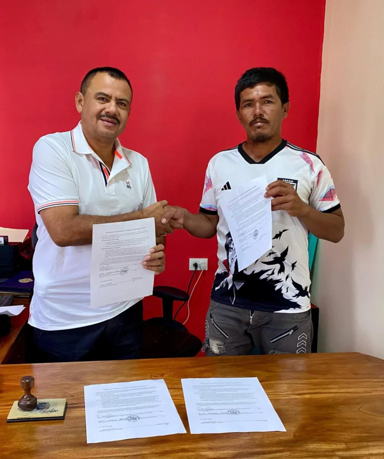 Firma de Convenio para la Construcción de Kinder y Protección Ambiental en Isla Güipo y Tomason